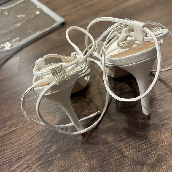 Schutz Kallie Nappa Leather Sandal - Picture 4 of 8